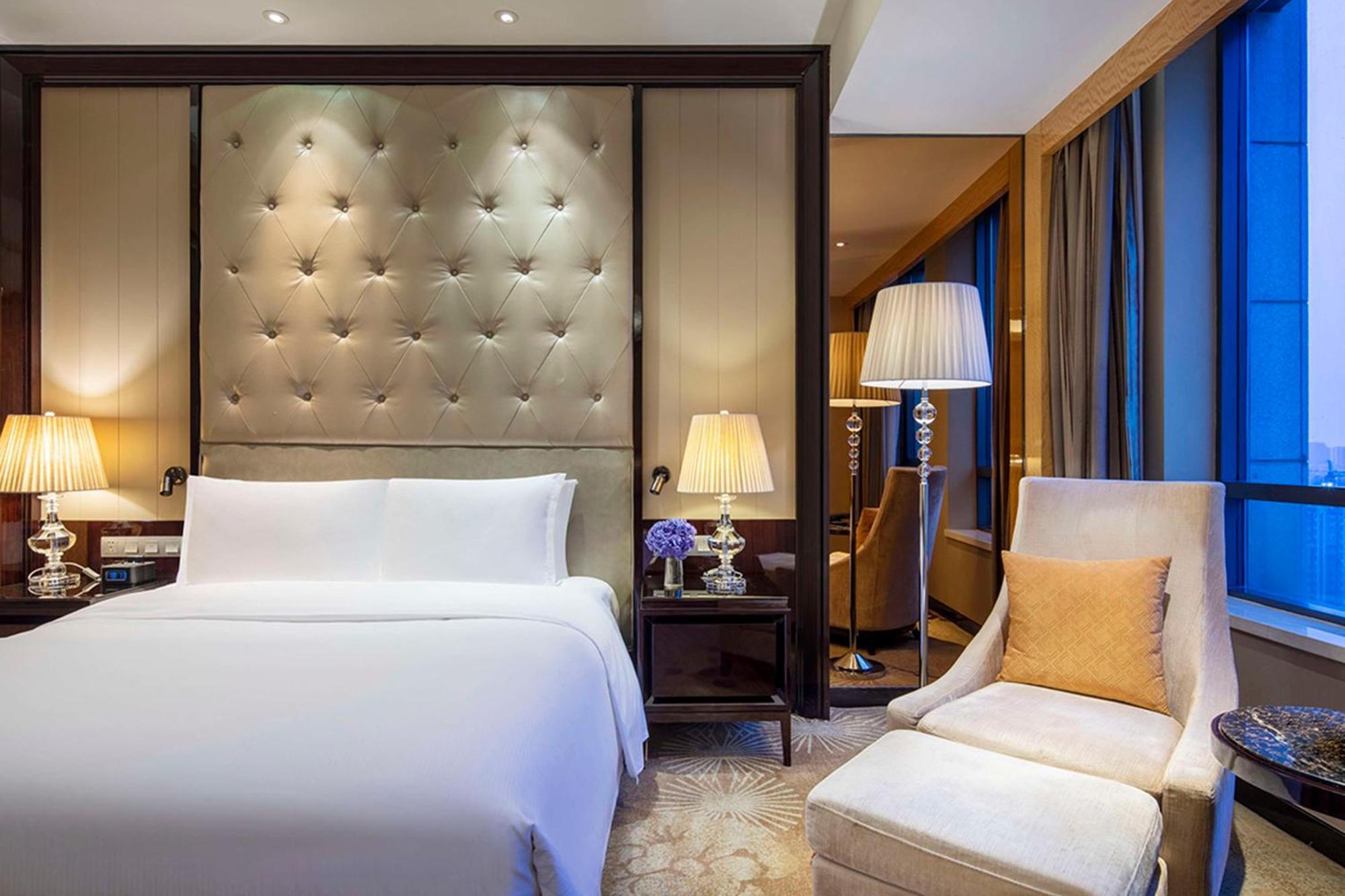 Hilton Nanjing Hotel Nanjing  Exterior photo